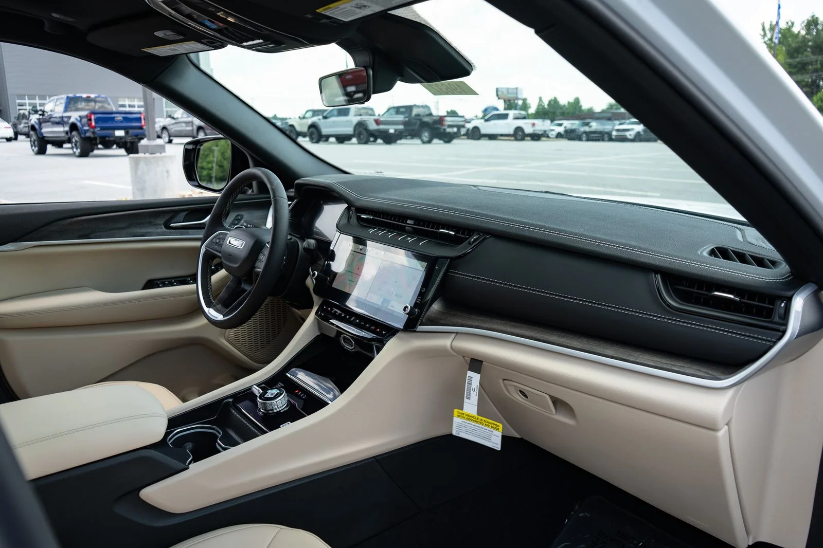 New 2026 White Jeep Limited image 22