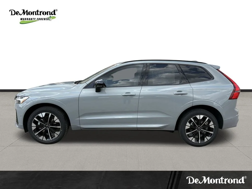 New 2026 Vapour Grey Volvo Plus image 8