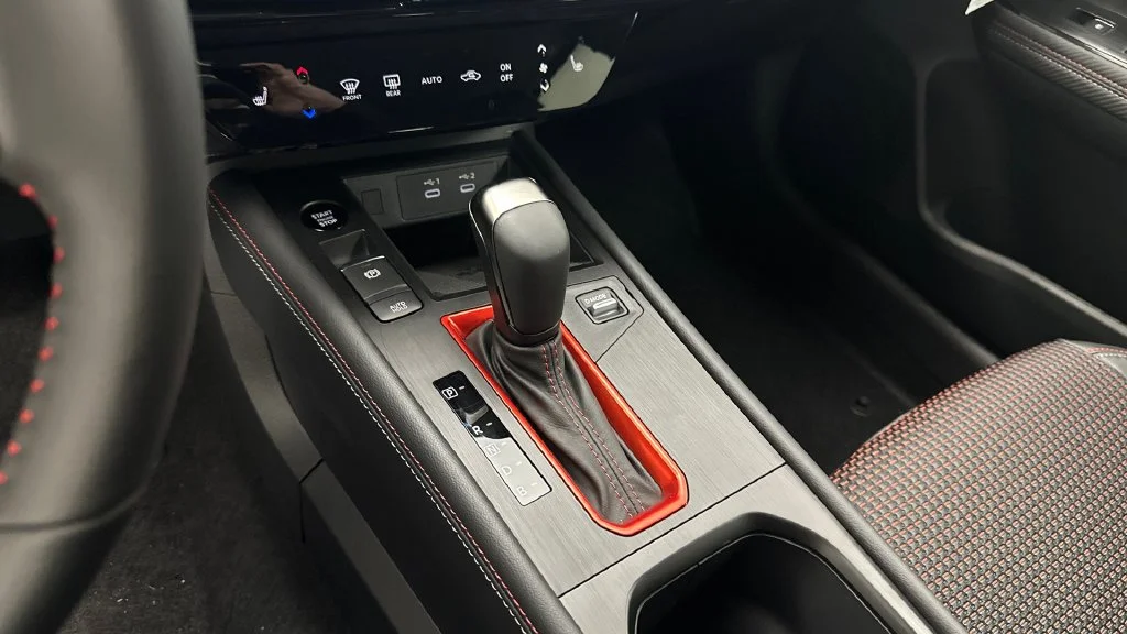 2026 Nissan KICKS SR AWD - Photo 12