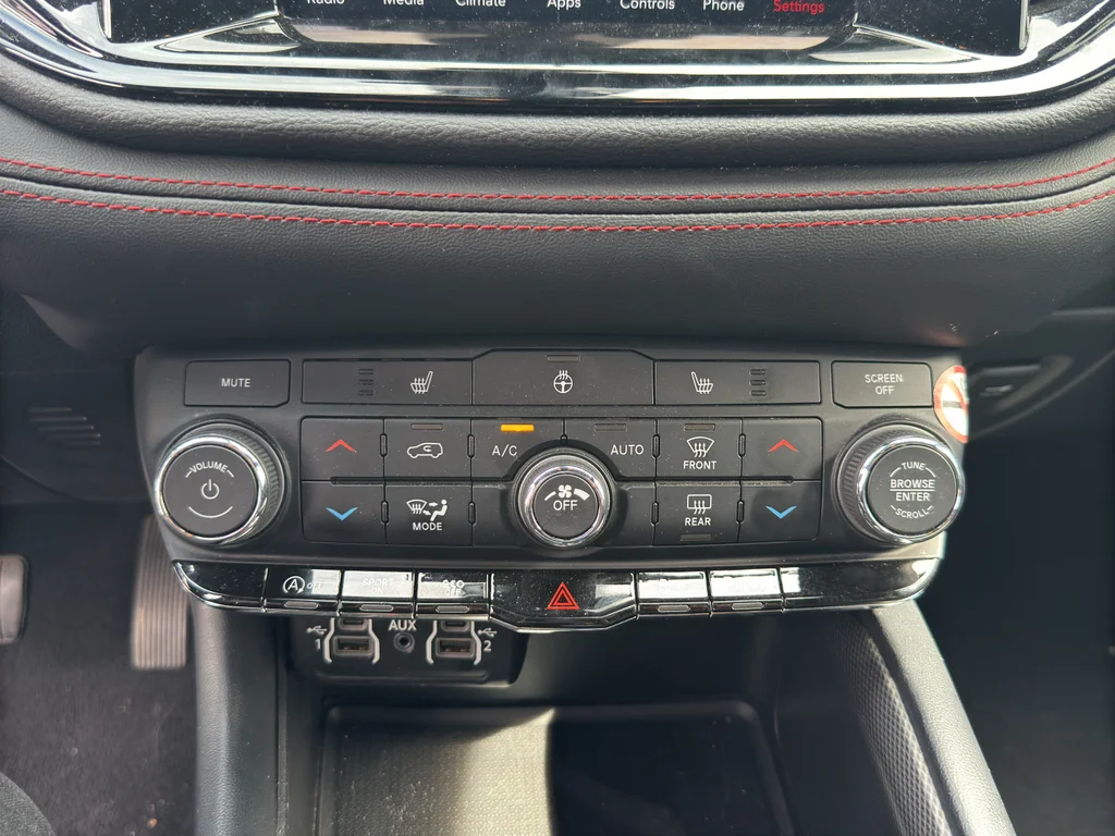 Used 2023 Red Dodge GT image 37