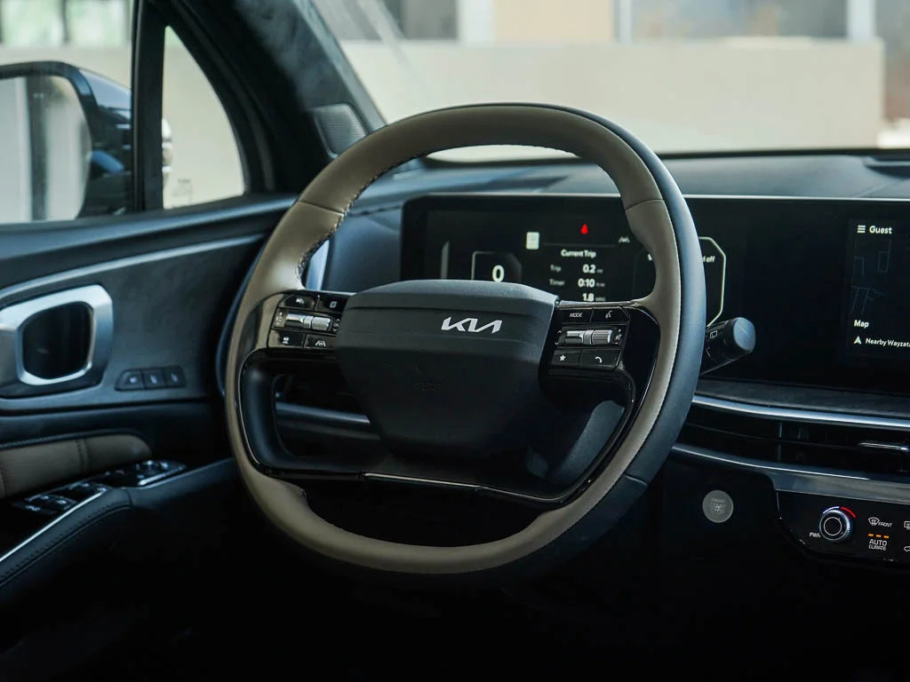 New 2026 Wolf Gray Kia X-Line SX Prestige AWD image 17