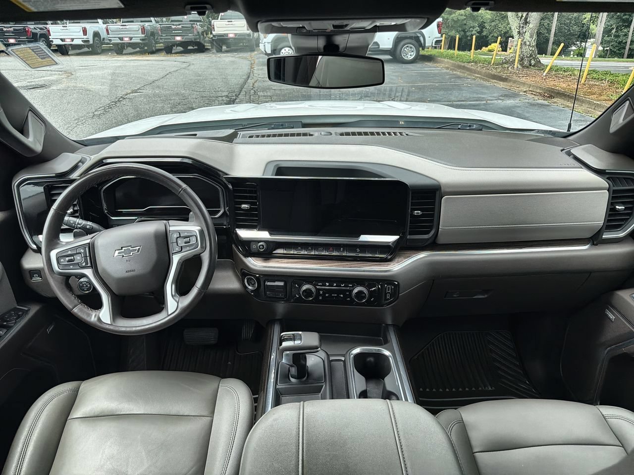Used 2023 Summit White Chevrolet RST image 17