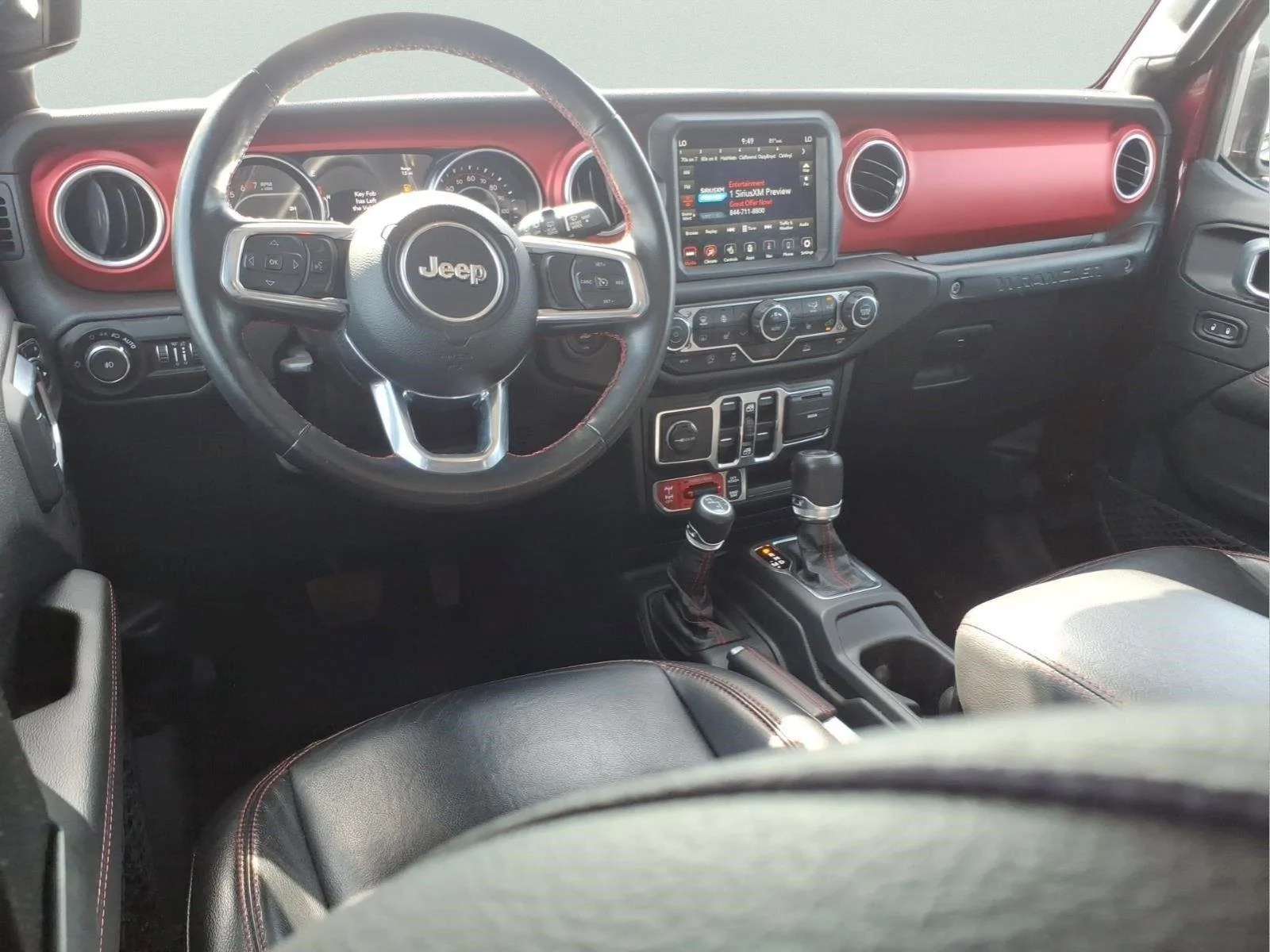 Used 2021 Snazzberry Pearlcoat Jeep Unlimited Rubicon image 14