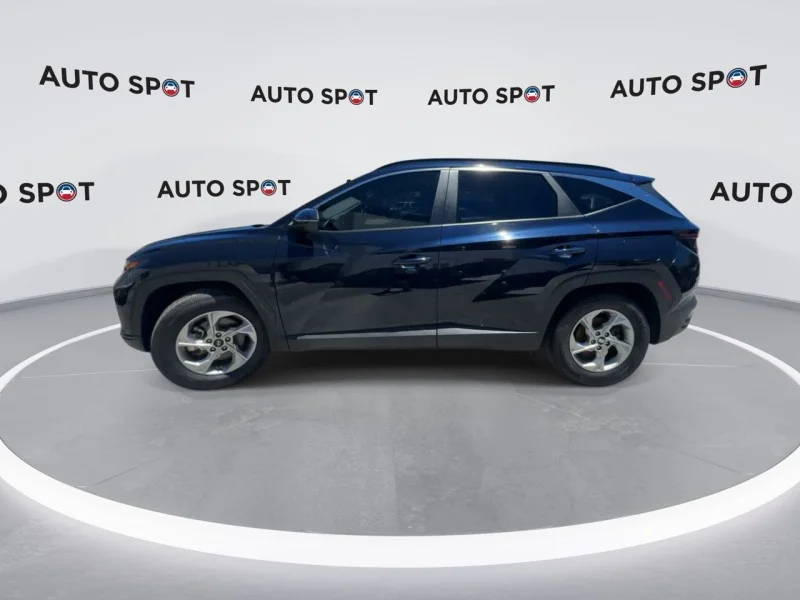 Used 2022 Intense Blue Hyundai SEL image 5