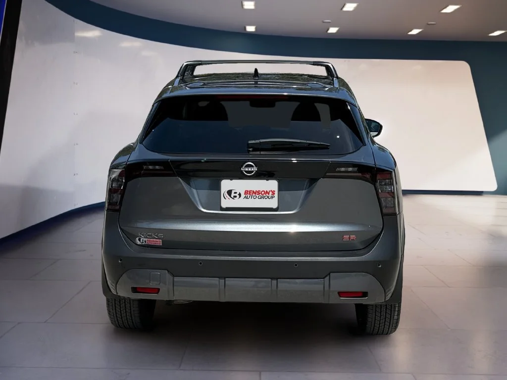 Used 2026 Gray Nissan SR image 4