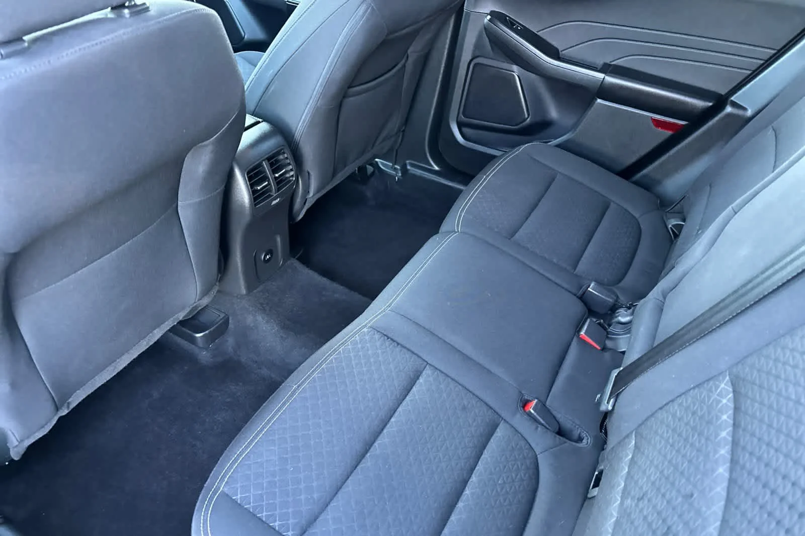 Certified Used 2025 Light Blue Clearcoat Metallic Ford Active image 4