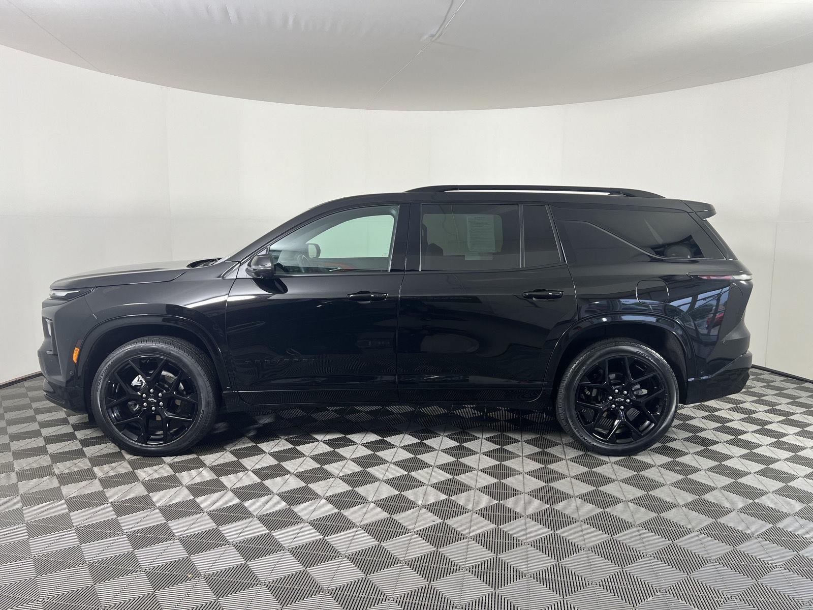 Used 2024 Mosaic Black Metallic Chevrolet AWD RS image 33