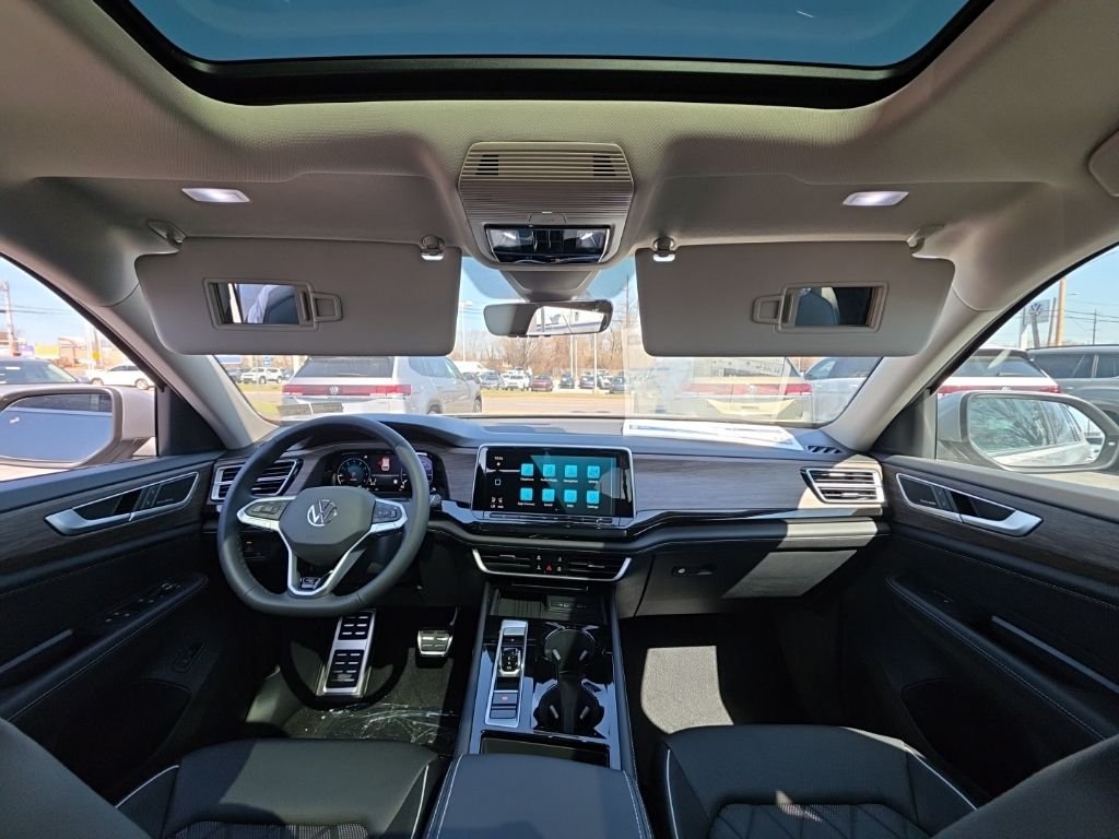 2026 Volkswagen Atlas SEL Premium R-Line - Photo 34