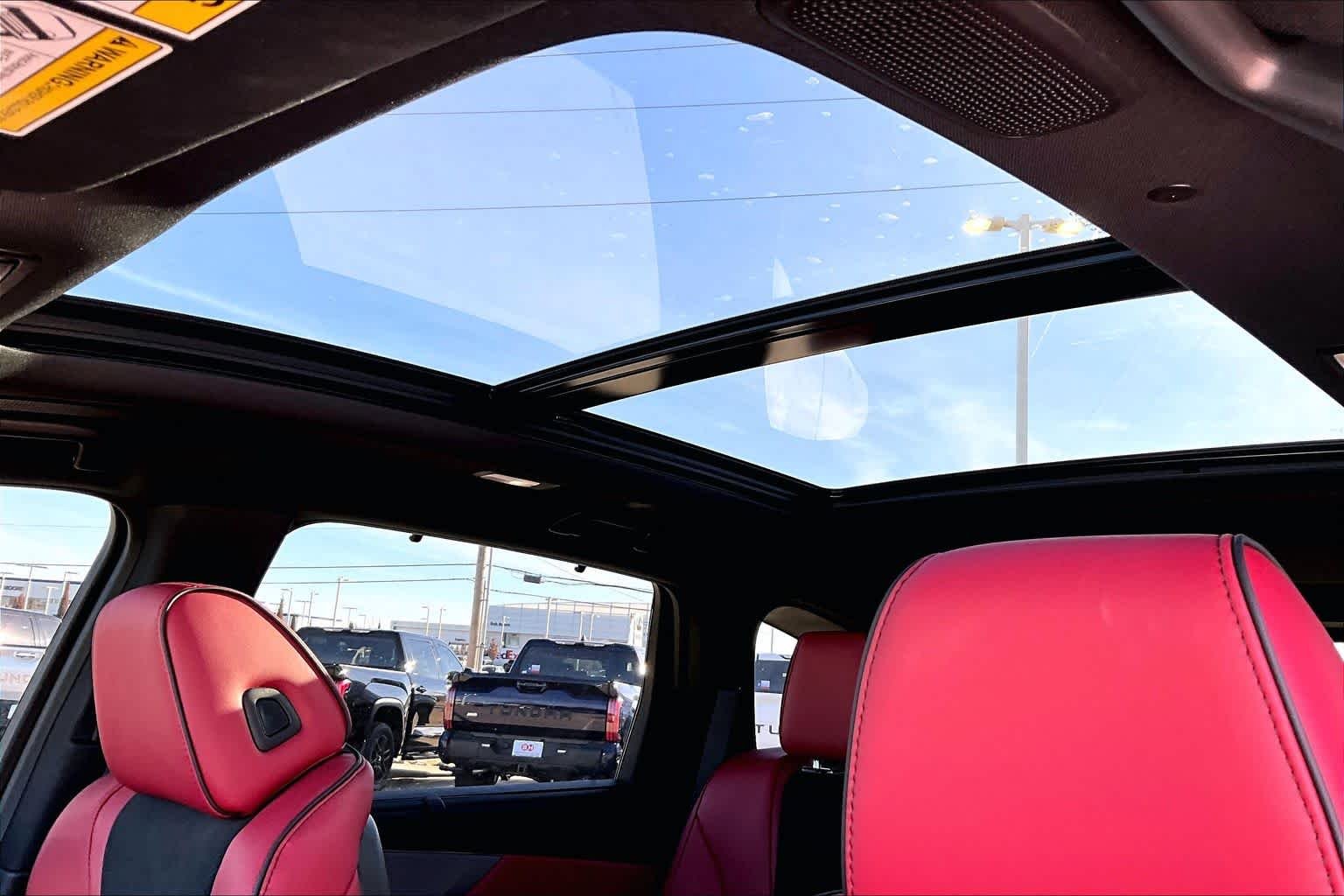 2025 Acura MDX A-Spec Package - Photo 18