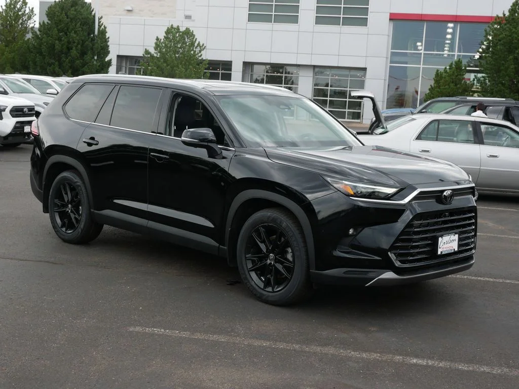Certified 2025 Toyota Grand Highlander Limited with VIN 5TDACAB51SS055695 for sale in Minneapolis, Minnesota