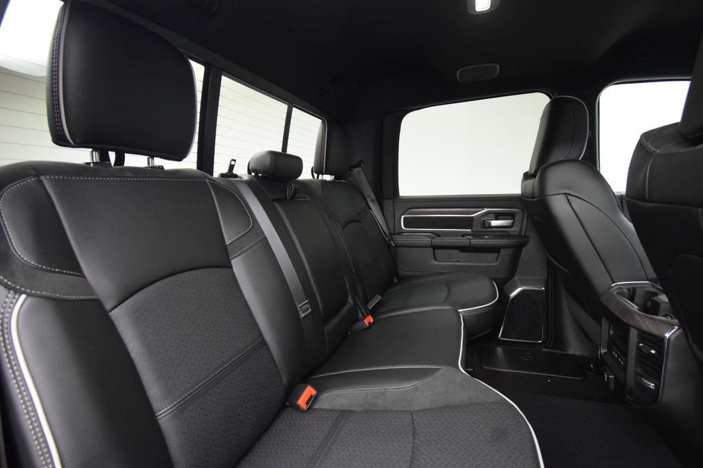 New 2026 Diamond Black Crystal Pearl-Coat Exterior Paint RAM Laramie image 21