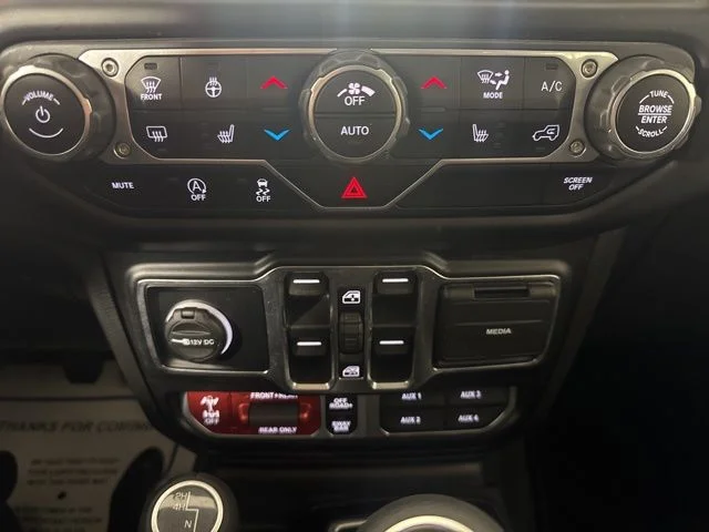 Used 2022 White Jeep Rubicon image 15