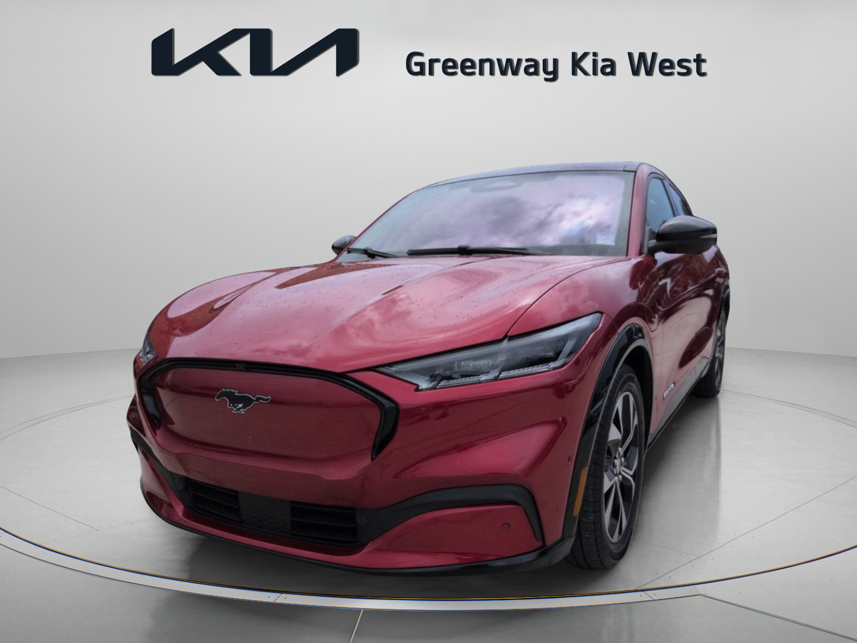 Used 2022 Red Metallic Ford Premium image 4