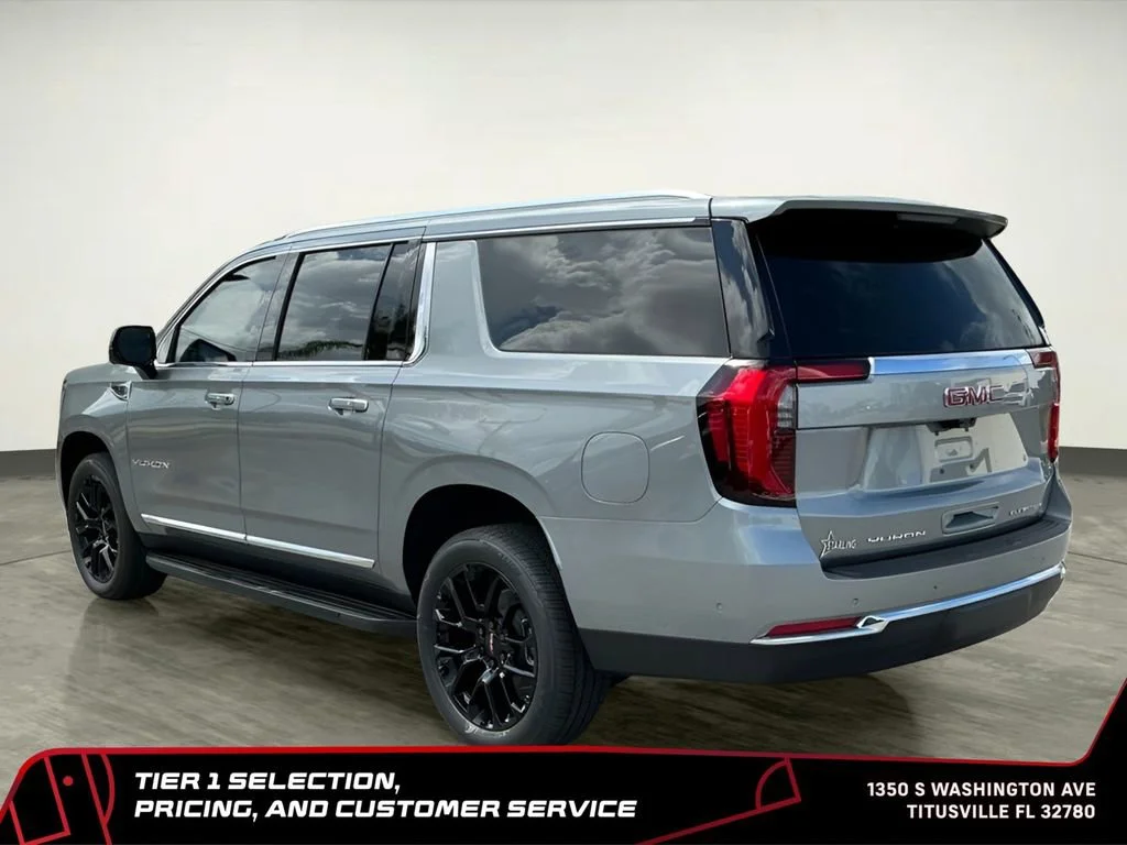 New 2026 Sterling Metallic GMC Elevation image 4