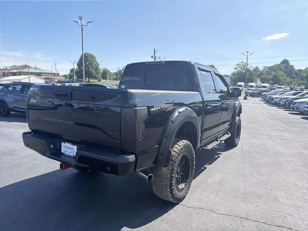 Used 2017 Black Ford XLT image 12