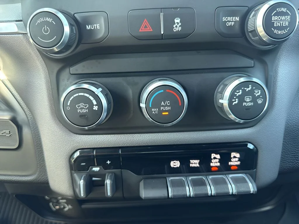Used 2023 White Ram Big Horn image 18