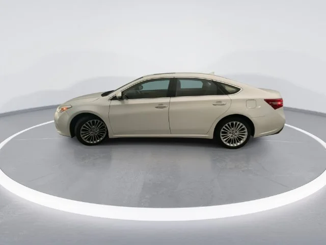 Used 2016 White Toyota Limited image 3