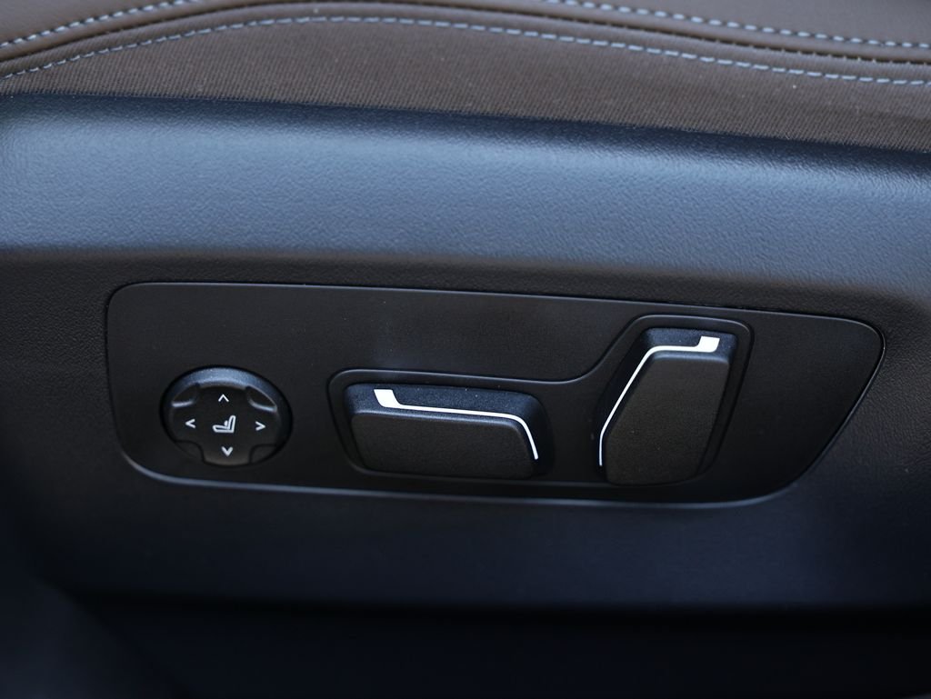 New 2027 Dark Graphite Metallic BMW 530i image 21