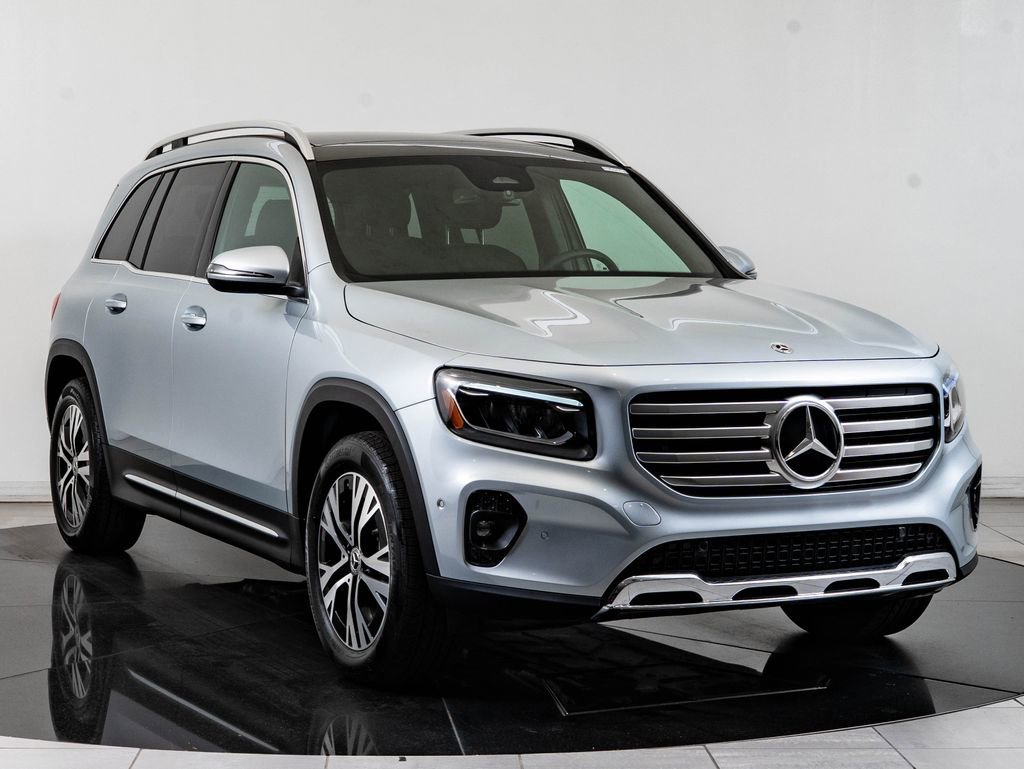Used 2026 Cirrus Silver Metallic Mercedes-Benz GLB 250 image 12