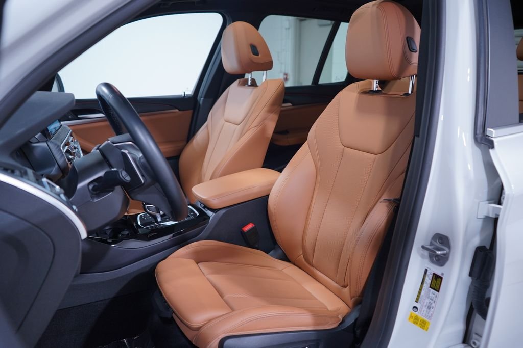 Certified Used 2024 Alpine White BMW sDrive30i image 7