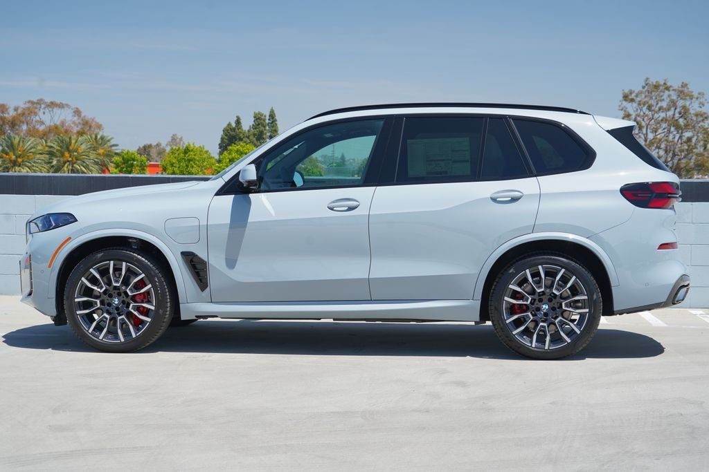 New 2026 Brooklyn Grey Metallic BMW xDrive50e image 4