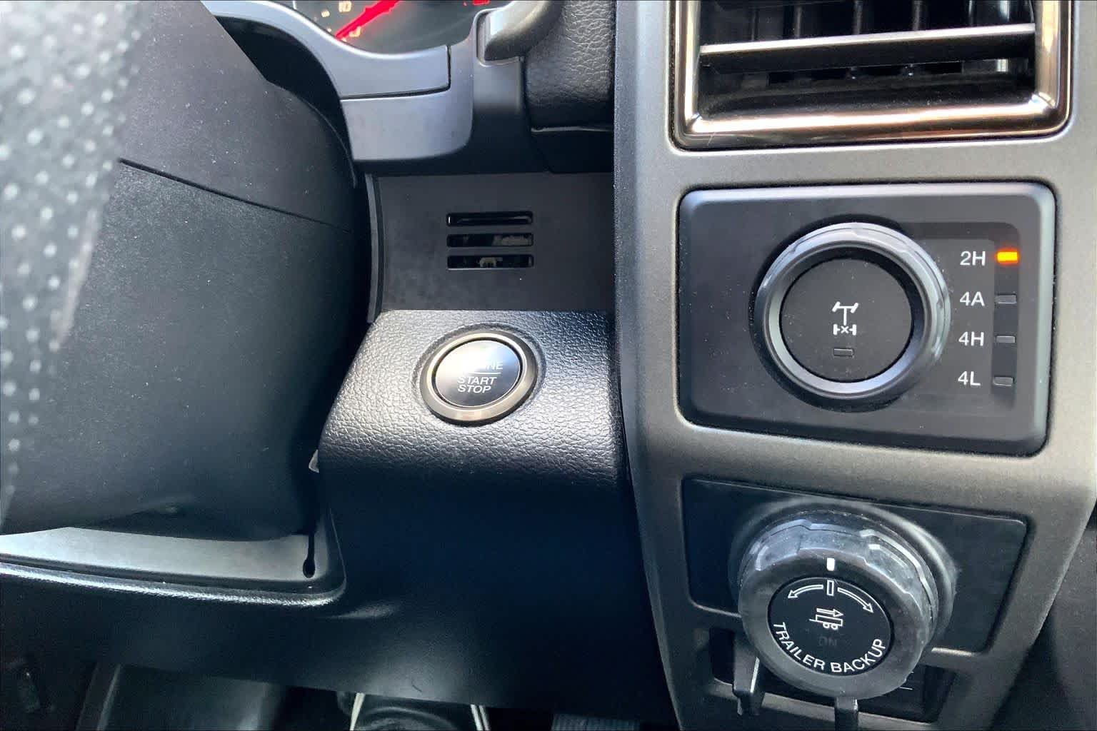 Used 2019 Oxford White Ford Raptor image 36