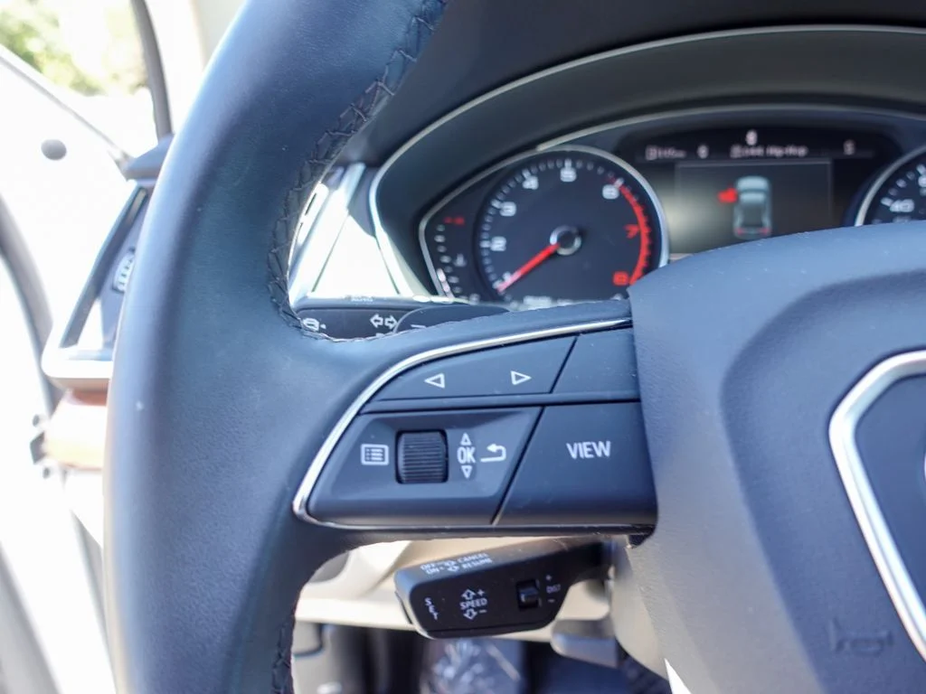 Used 2023 White Audi 45 S line Premium image 13