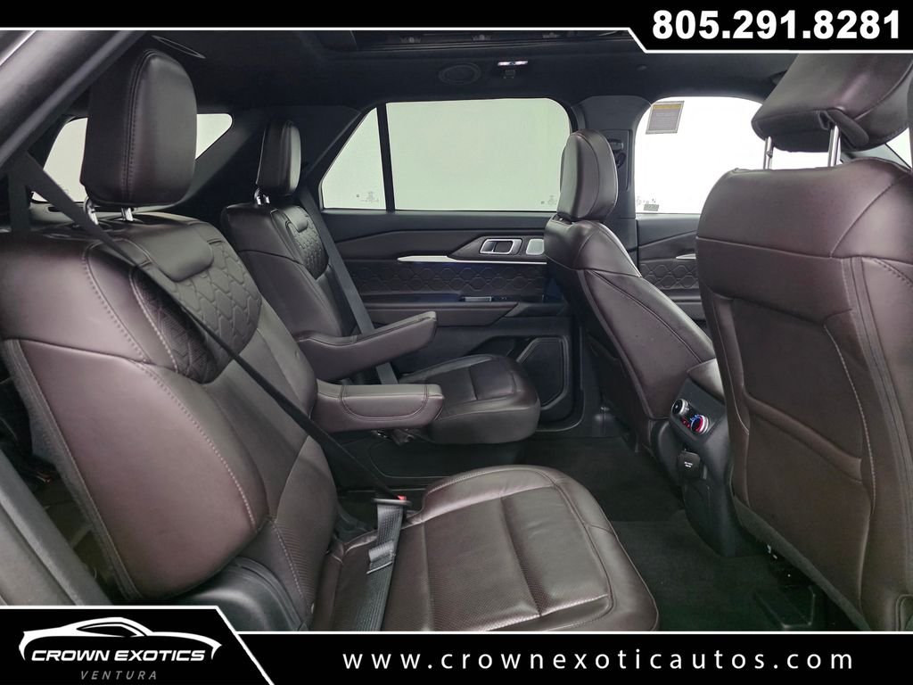 Used 2025 Gray Ford Platinum image 17