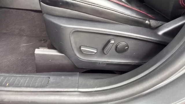 Used 2025 Gray Ford ST-Line Select image 30