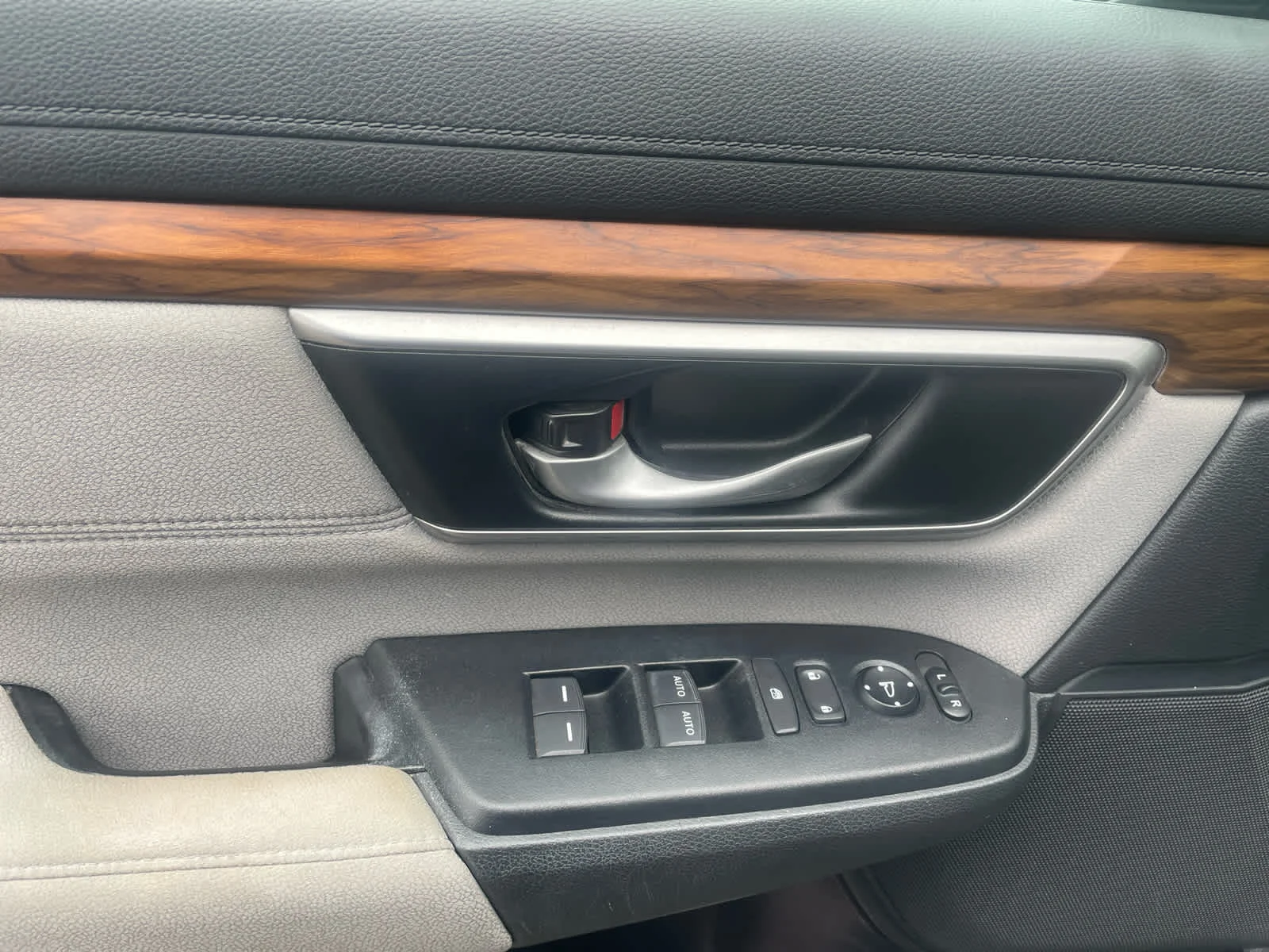 2022 Honda CR-V EX - Photo 12