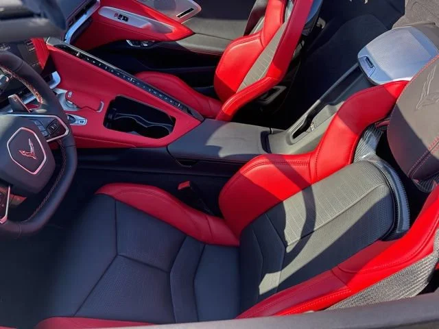 2021 Chevrolet Corvette 2LT - Photo 30