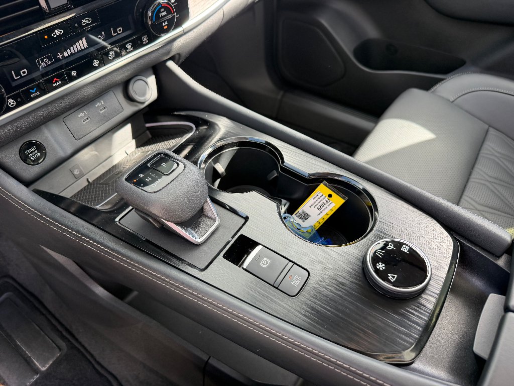 2026 Nissan Rogue Platinum - Photo 33
