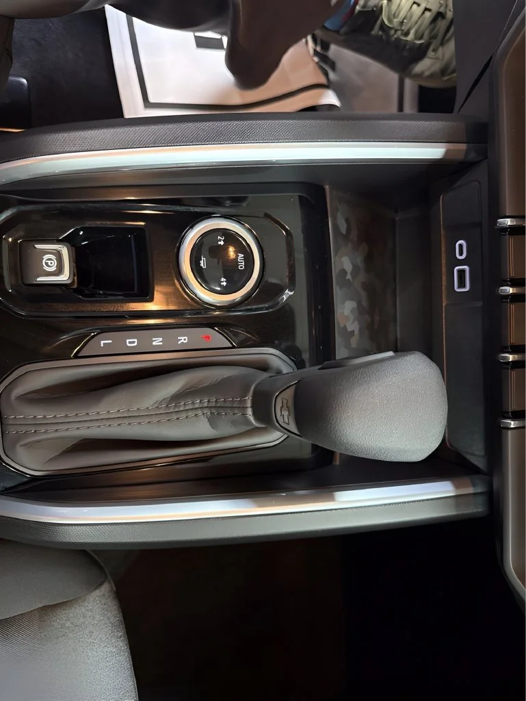 2026 Chevrolet Colorado Work Truck - Photo 17