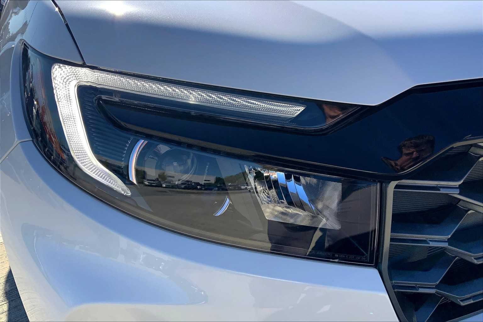 New 2026 Platinum White Pearl Honda TrailSport image 13