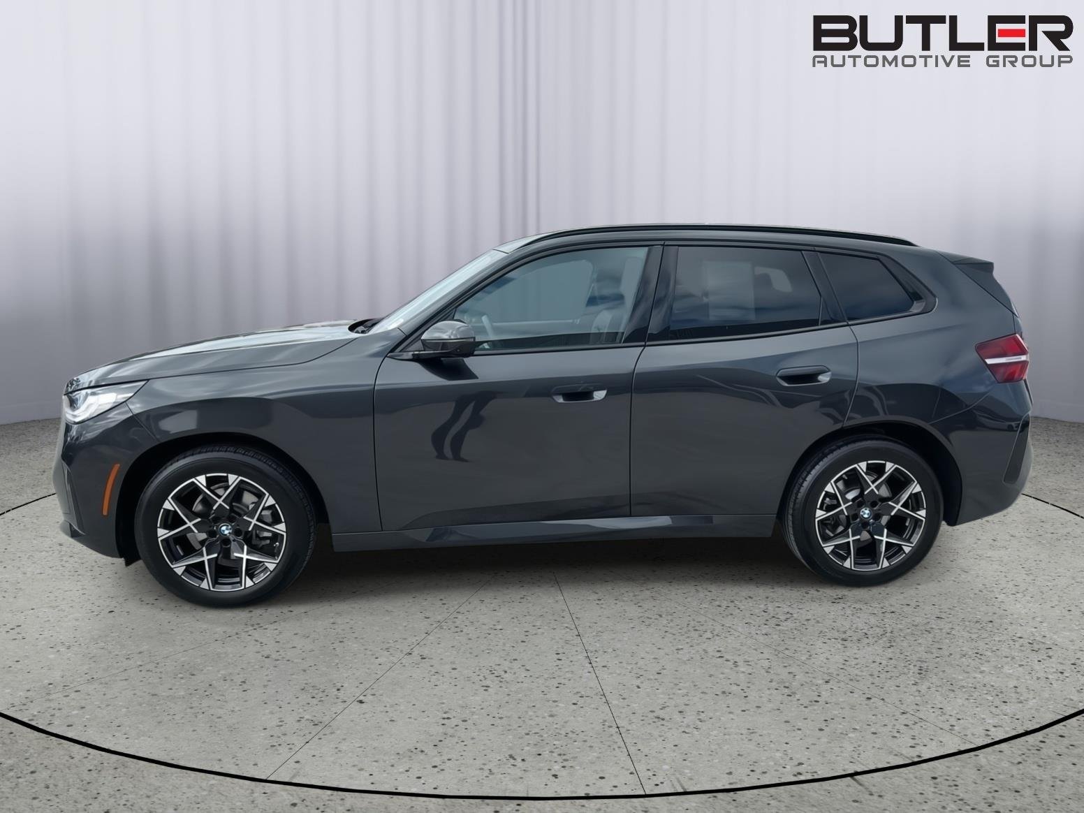 Used 2025 GRAY BMW 30 xDrive image 8