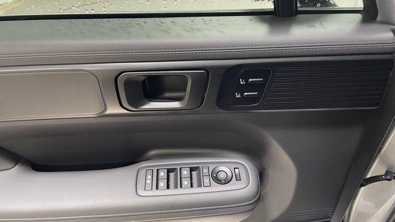 2026 Hyundai Santa Fe Calligraphy - Photo 23