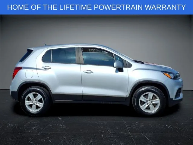 Used 2017 Chevrolet Trax LS with VIN KL7CJNSB9HB207635 for sale in Bourbonnais, IL
