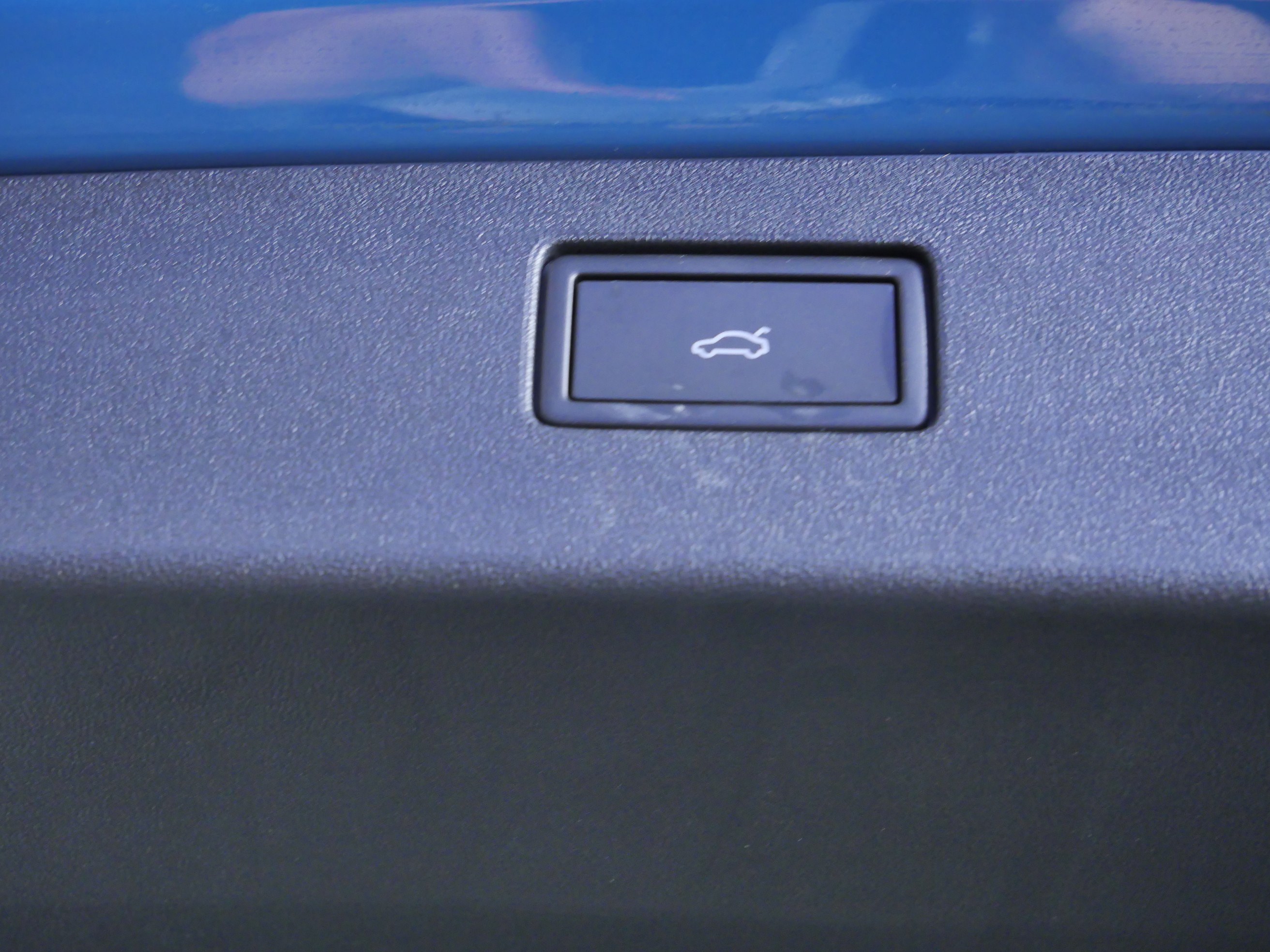 Used 2026 MONTERAY BLUE Volkswagen SE image 19