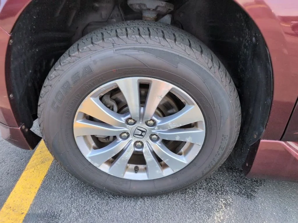 Used 2016  Honda EX-L image 8