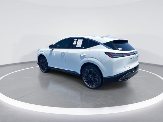 Used 2025 White Nissan Platinum image 6