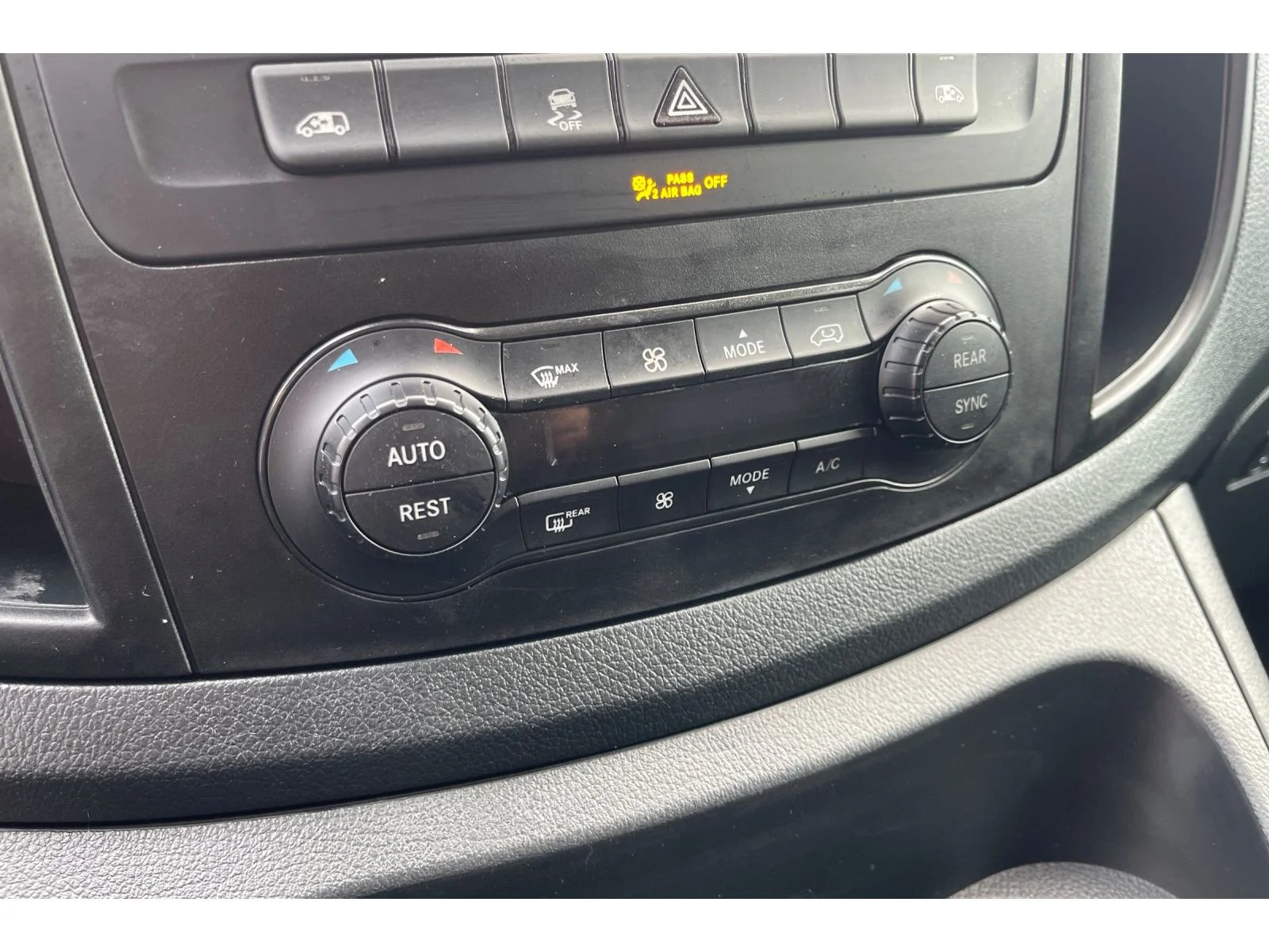 Used 2023 Arctic White Mercedes-Benz Base image 29