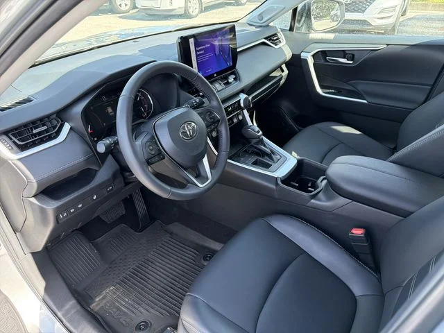Used 2023 Silver Toyota XLE Premium image 18
