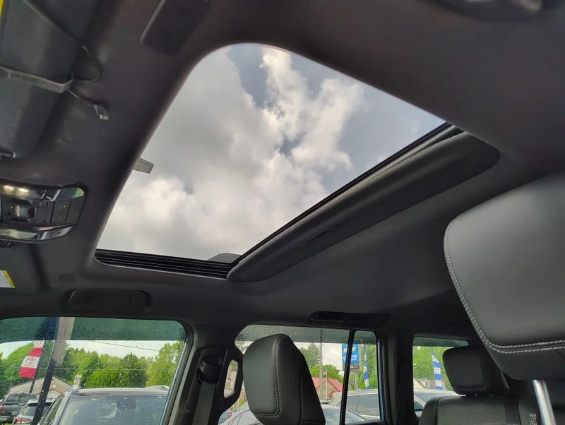 Used 2025 Blue Toyota Base image 11
