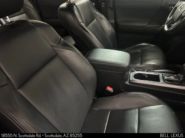 Used 2019 White Toyota TRD Off-Road image 9