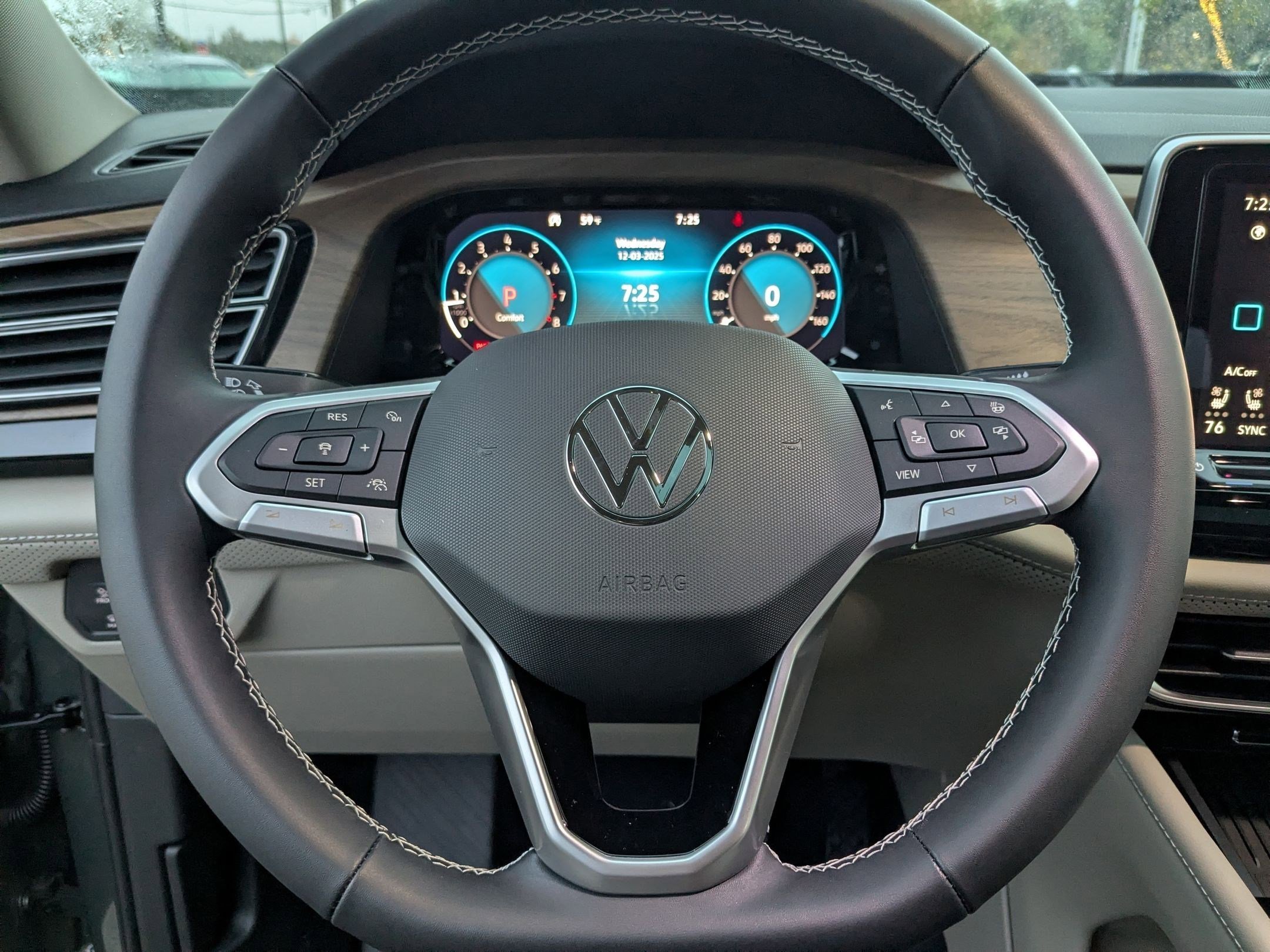 New 2026 Avocado Green Pearl Volkswagen 2.0T SE w/Technology image 9