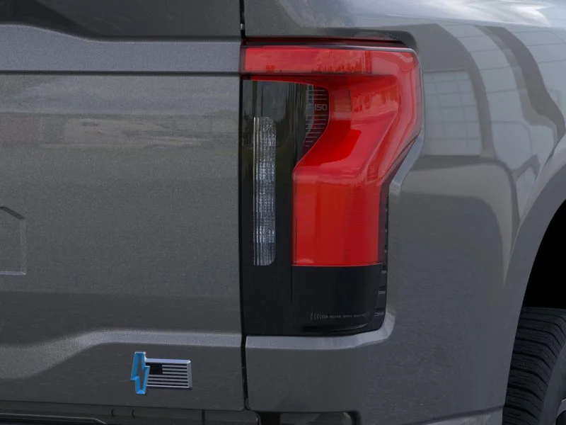 2025 Ford F-150 Lightning Flash - Photo 43