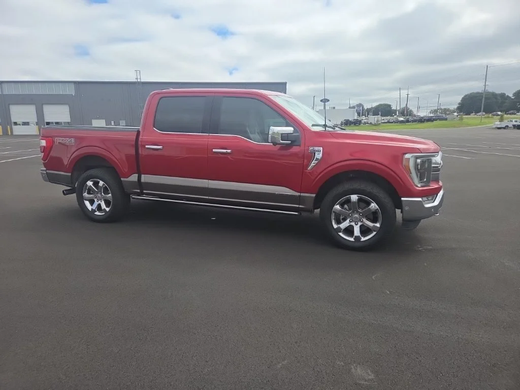 Used 2021 Red Ford King Ranch image 19