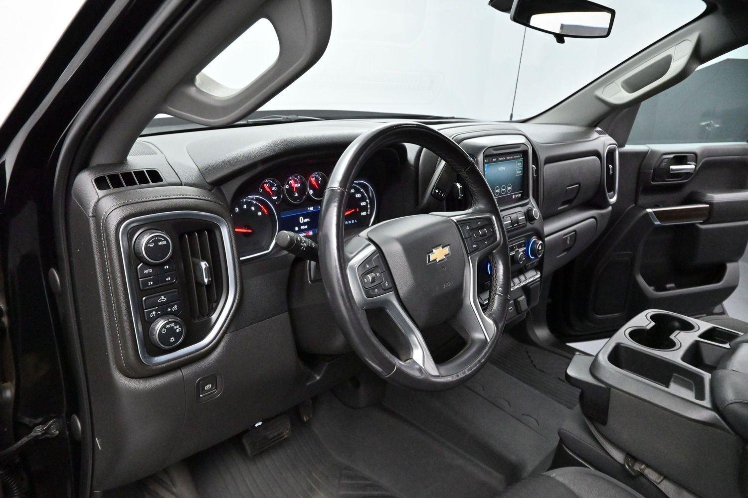 Used 2022 Black Chevrolet LT image 13
