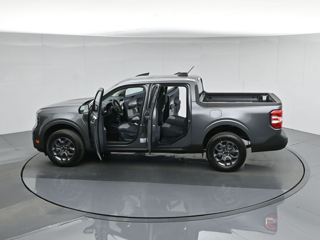 New 2026 Carbonized Gray Metallic Ford XLT image 51