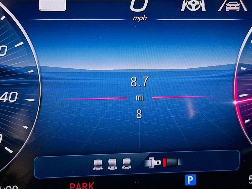 2025 Mercedes-Benz GLC Base - Photo 13